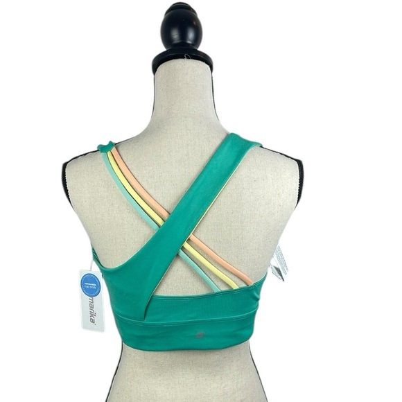 NWT Marika Mid Impact Sports Bra SZ XL Unique Back Soft Stretchy Removable Pads - Picture 1 of 9